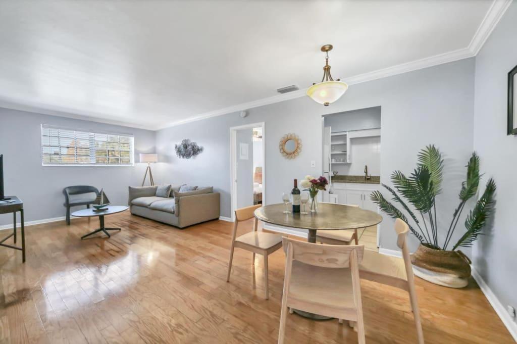 Ferienwohnung Viagem Modern 1BR With Parking Tampa Exterior foto